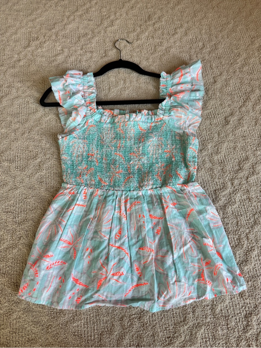 NWT Vineyard Vines Mint Top with Coral Accents